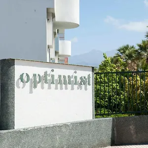  Apartment Optimist Deluxe